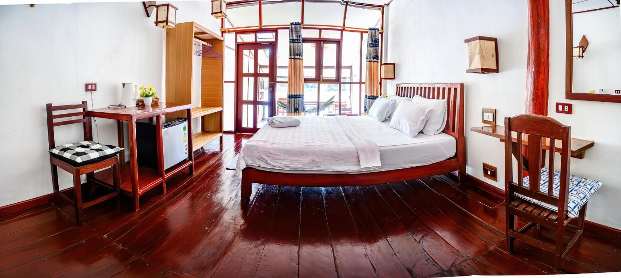 Dokchampa Guesthouse Ban Khon Exterior photo
