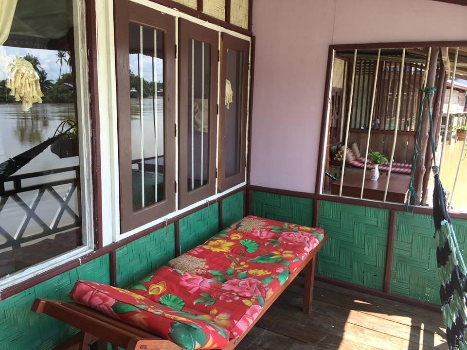 Dokchampa Guesthouse Ban Khon Exterior photo