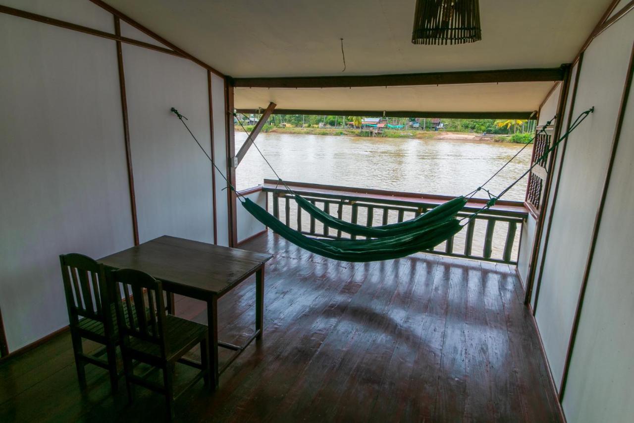 Dokchampa Guesthouse Ban Khon Exterior photo